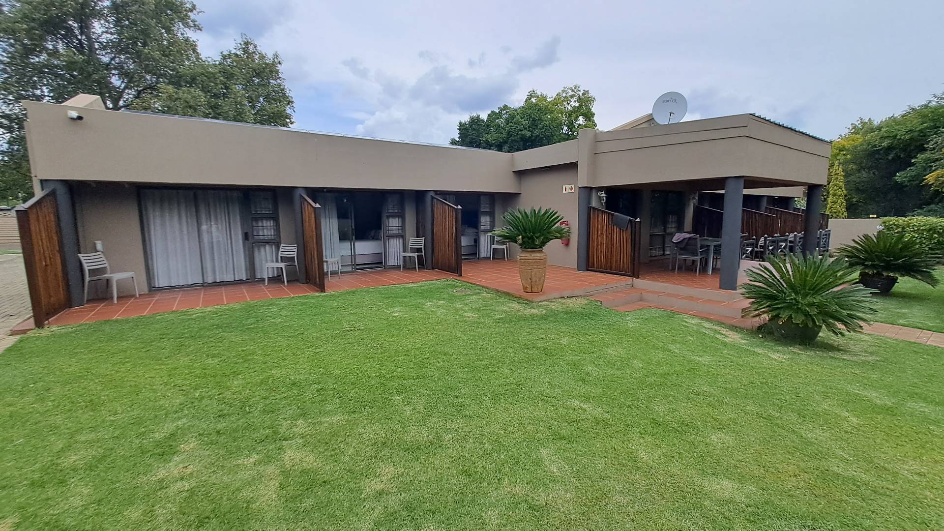 10 Bedroom Property for Sale in Dan Pienaar Free State